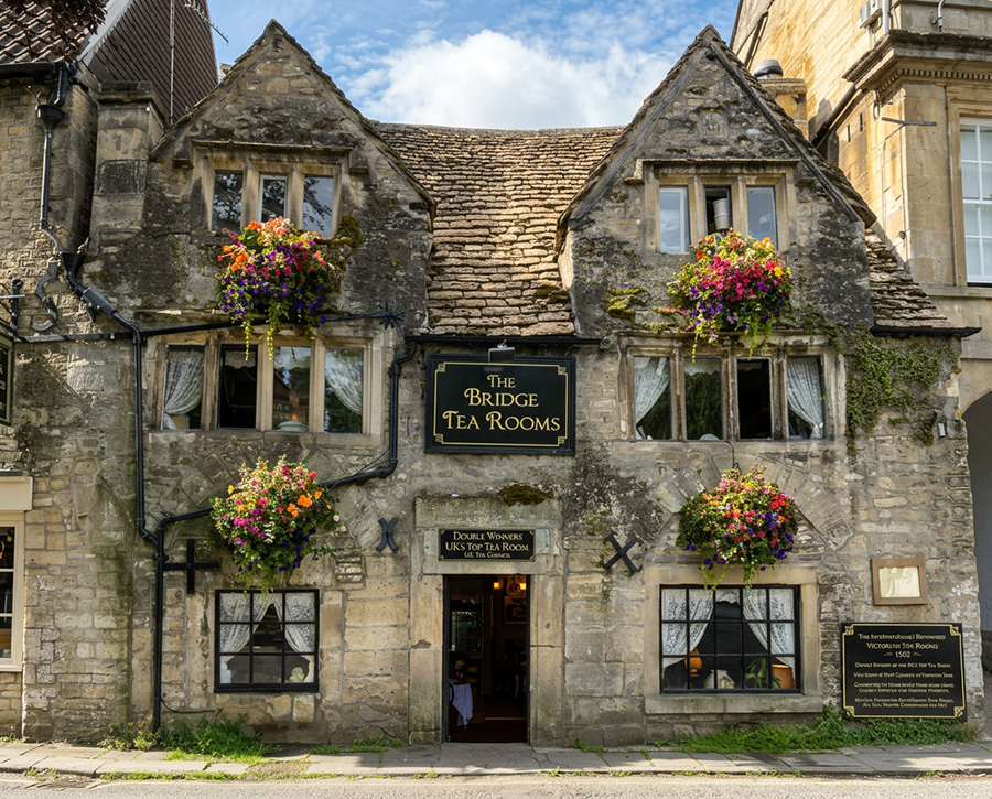 A front view of The Bridge Tea Rooms in Bradford-On-Avon